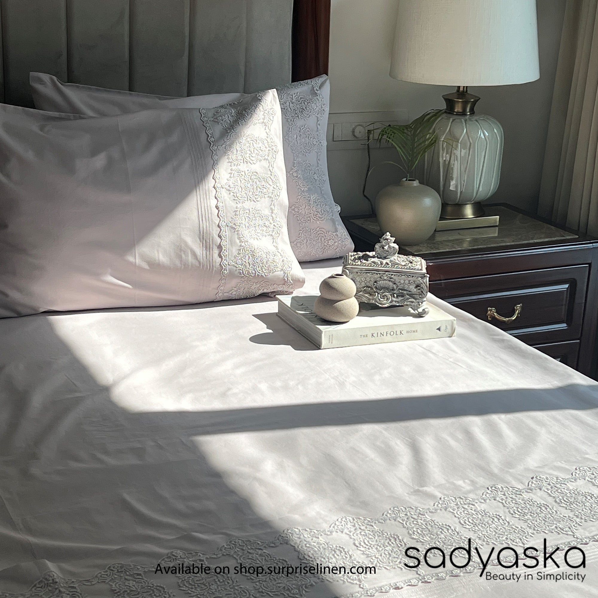 Sadyaska - Chantilly Collection Cotton Embroidered Lace Bed Sheet (Silver)