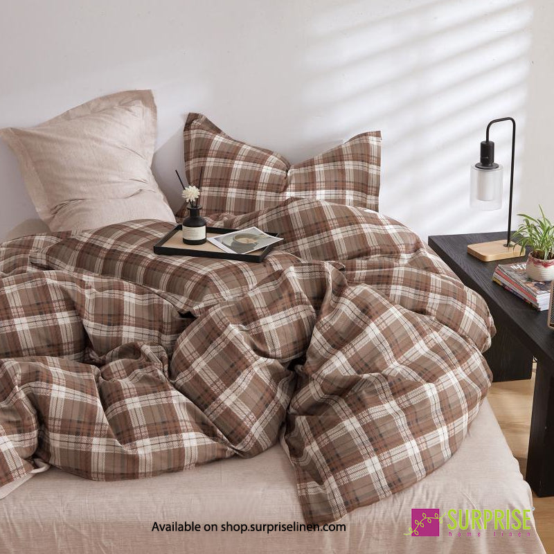 Autumn Leaves Warm Beige four-piece comforter set