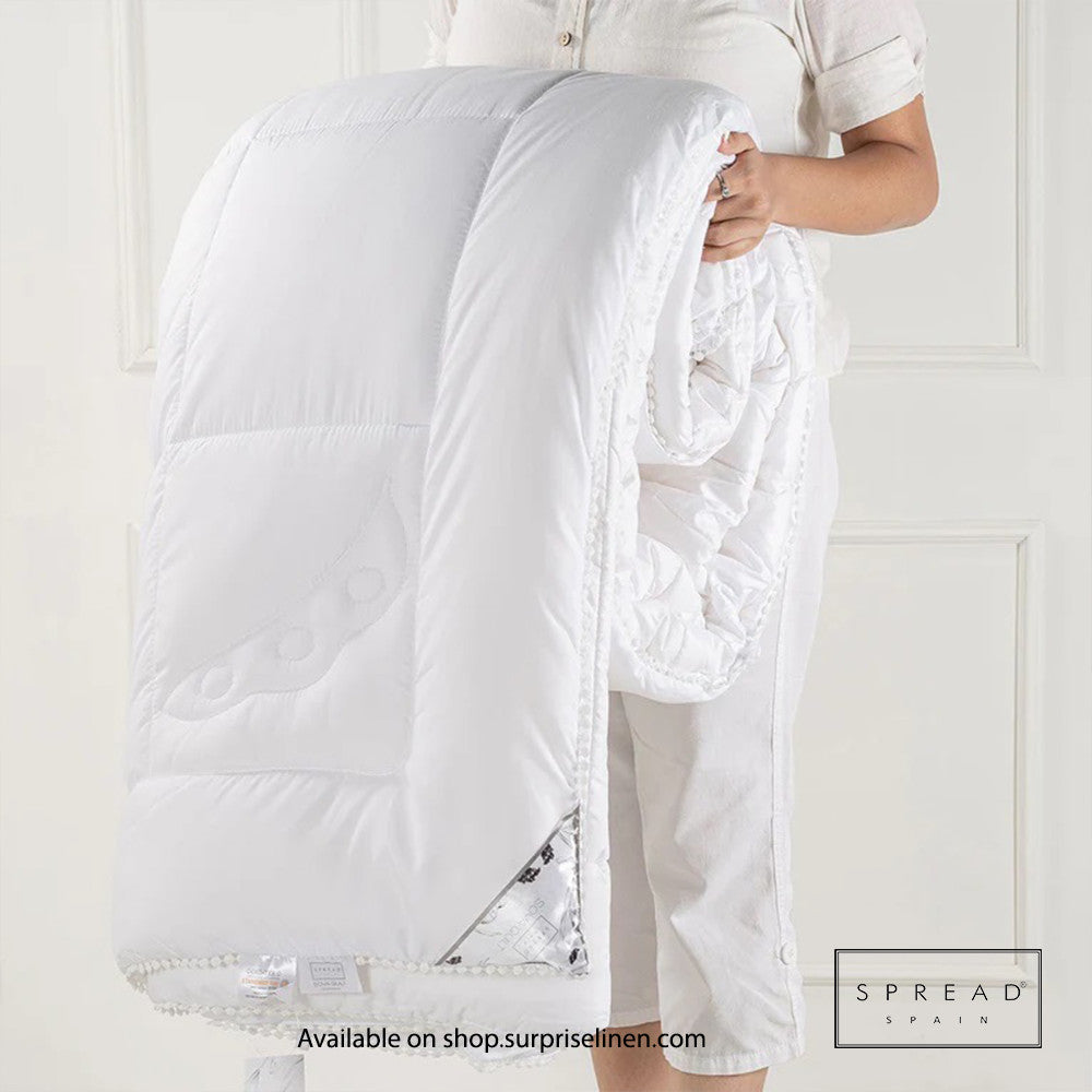 Spread Spain - Soyabean Winter Quilt 350 GSM Lightweight Quilt for Winter
