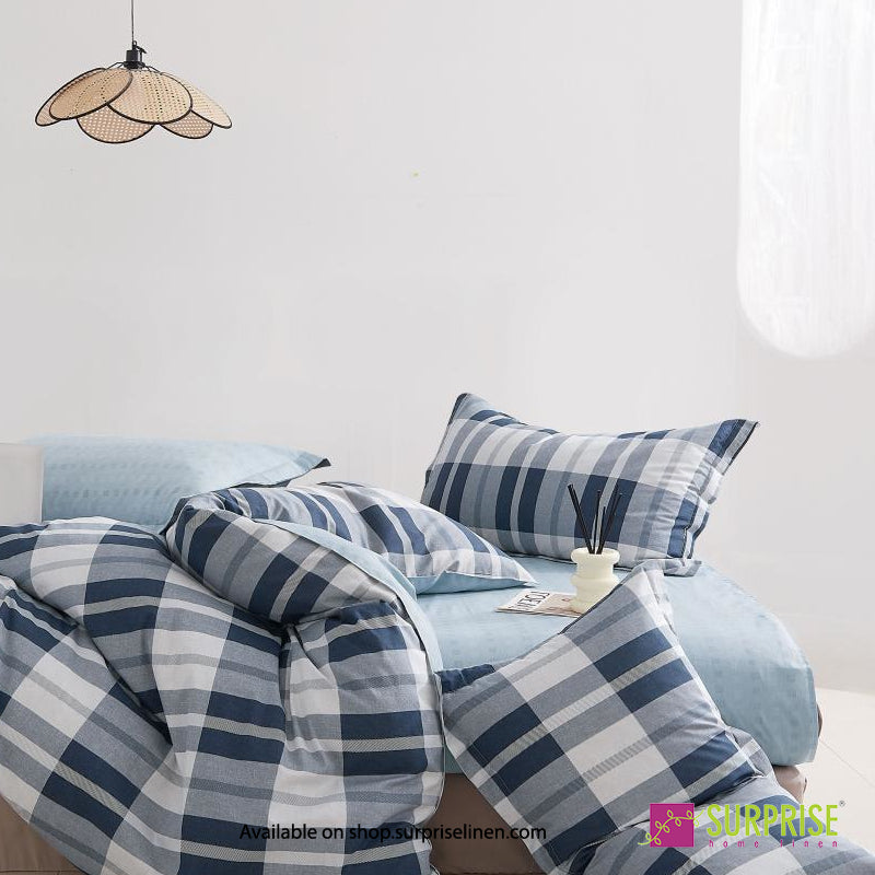 Vintage Vine Soft Beige four-piece comforter set