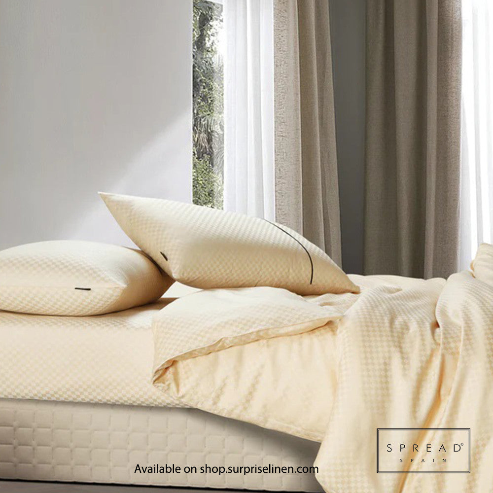Spread Spain - Oxford Street Collection 400 Thread Count 100% Cotton Bedding Set (Gold)
