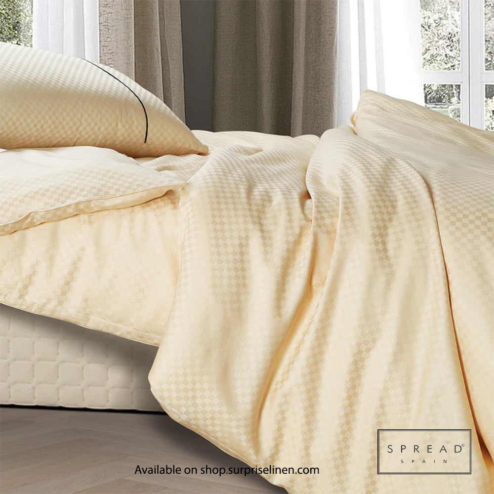 Spread Spain - Oxford Street Collection 400 Thread Count 100% Cotton Bedding Set (Gold)