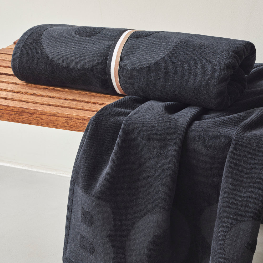 Hugo Boss - Border Logo 350 GSM 100% Cotton Towel (Black)