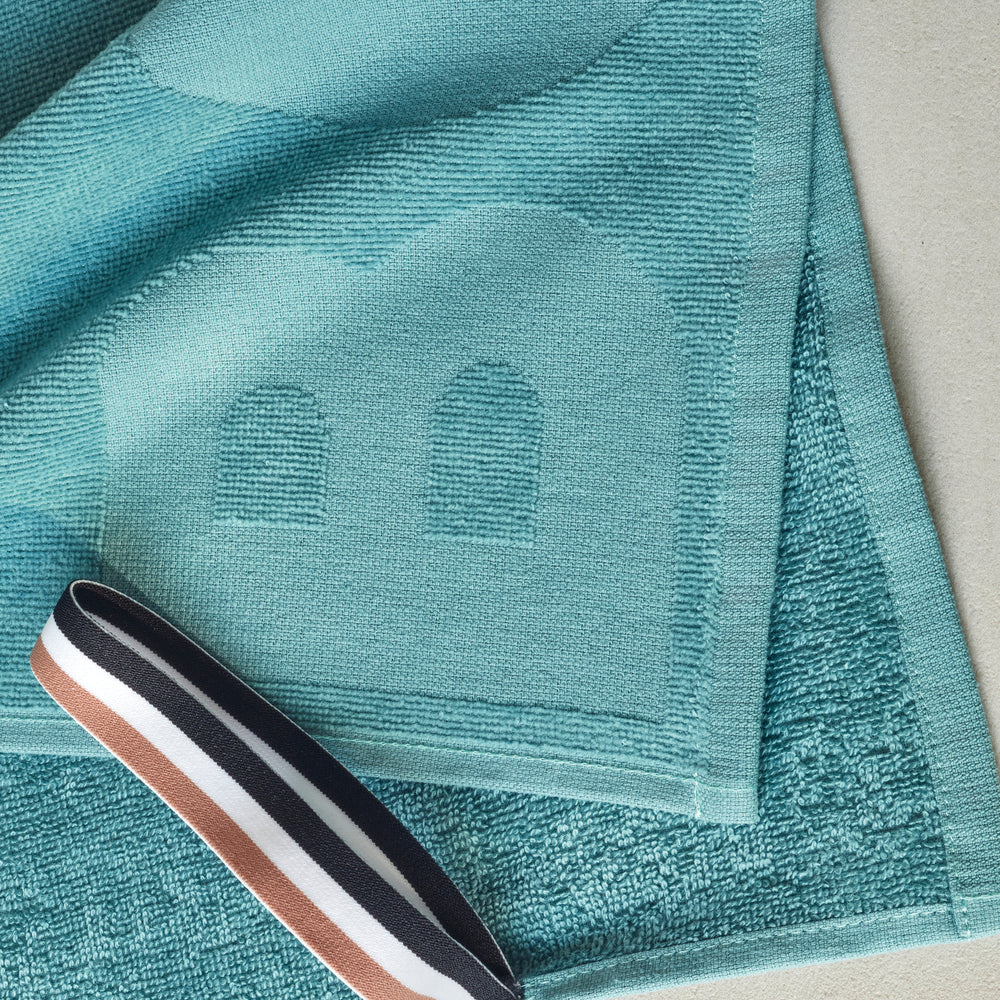 Hugo Boss - Border Logo 350 GSM 100% Cotton Towel (Pacific)