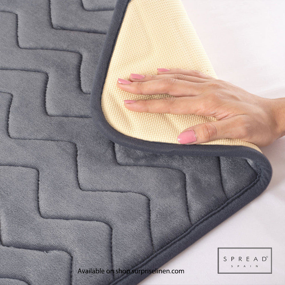 Spread Spain - Plush Wave Collection Anti Skid Memory Foam Bathmat Waves (Grey)