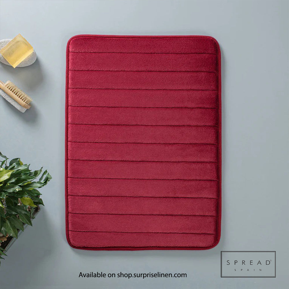 Spread Spain - Plush Stripe Collection Anti Skid Memory Foam Bathmat Waves (Maroon)