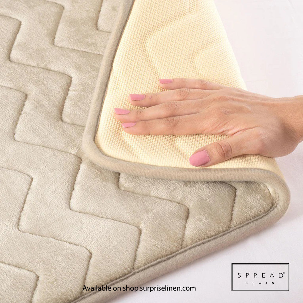 Spread Spain - Plush Wave Collection Anti Skid Memory Foam Bathmat Waves (Dark Beige)