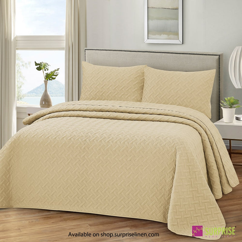 Surprise Home - Everyday  Use Premium Quality Urbane 3 Pcs Bedcover Set (Bleached Sand)
