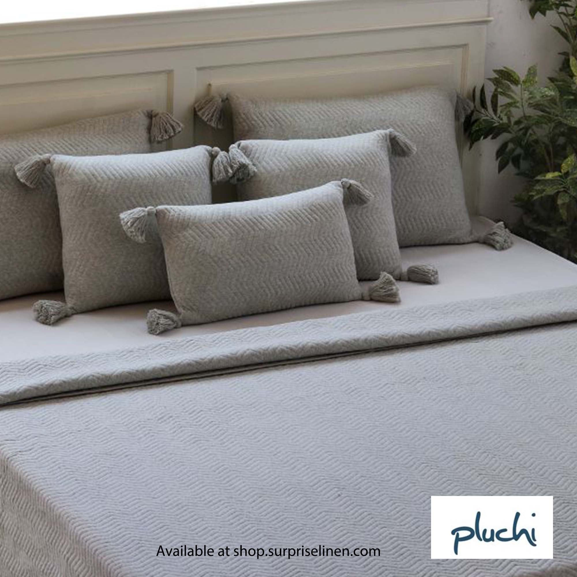 Pluchi - Zig Zag 3 Pcs Bedcover Set (Pale Whisper)