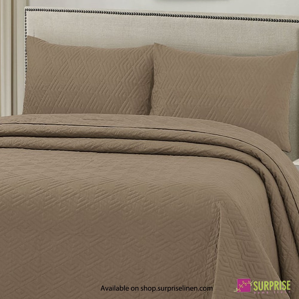 Surprise Home - Everyday Luxury Essentials Plush Quilted 3 Pcs Bedcover Set (Pine Bark)
