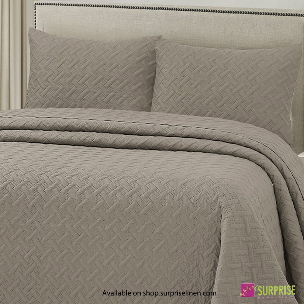 Surprise Home - Everyday Use Premium Quality Urbane 3 Pcs Bedcover Set (Cub)