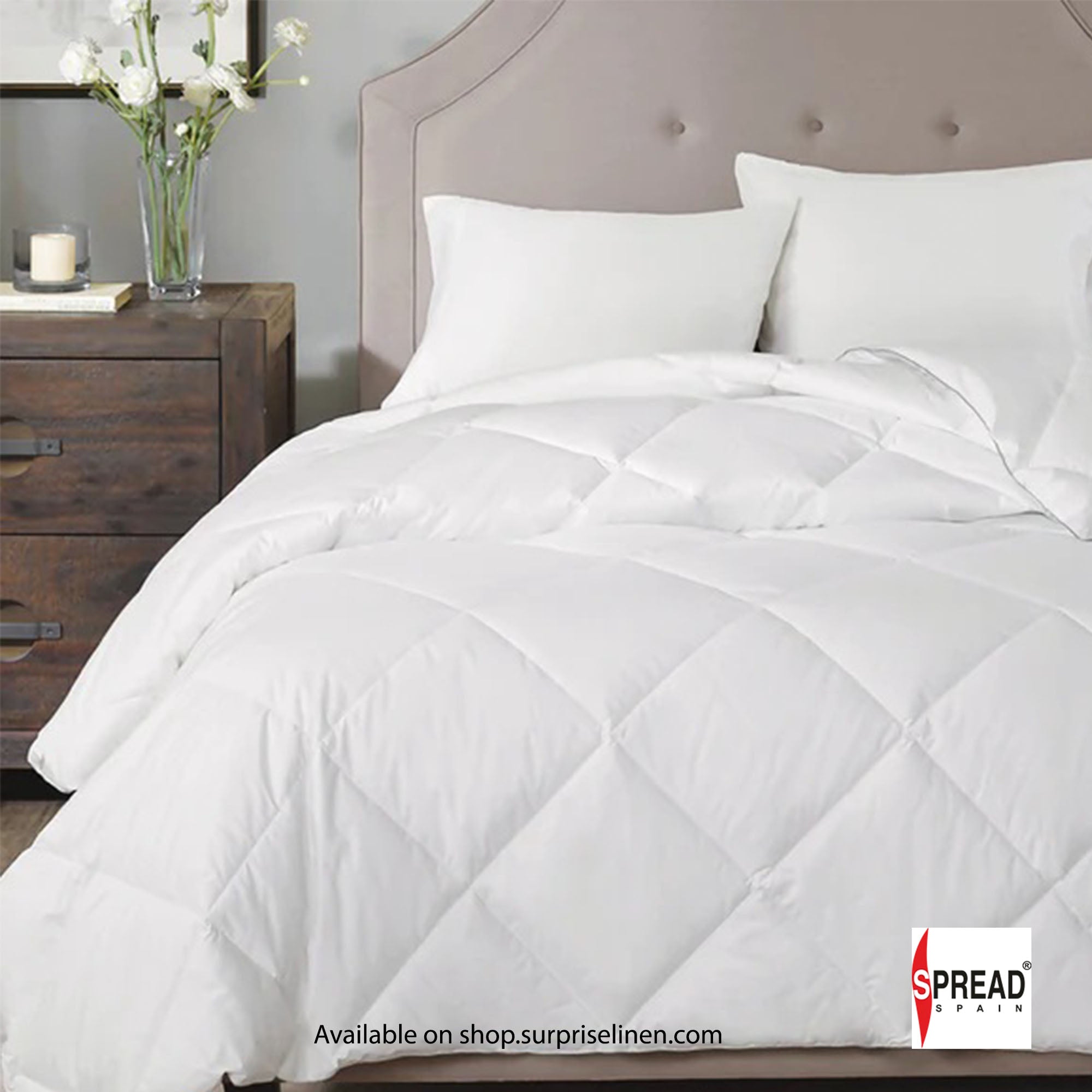 Spread Spain - Mushy Ac Quilt (White)
