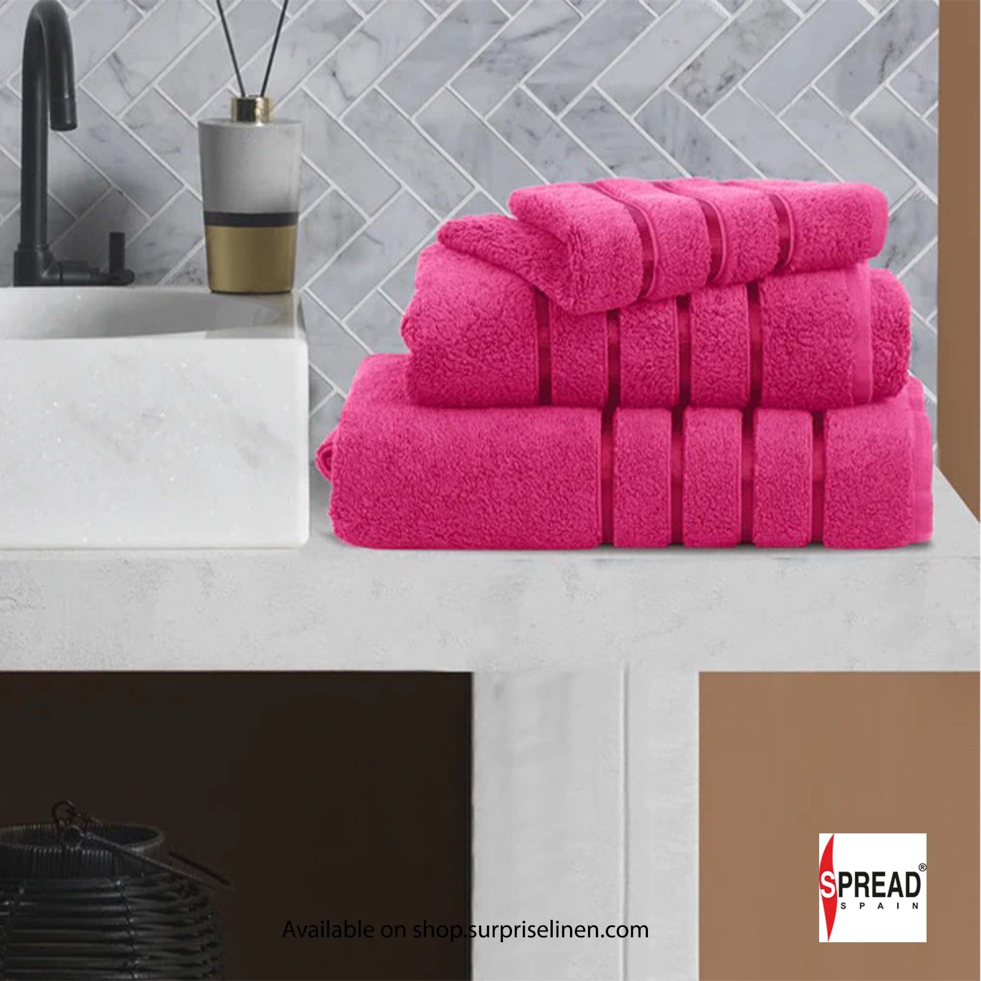 Spread Spain - Roman Bath Collection Towels (Fuchsia)