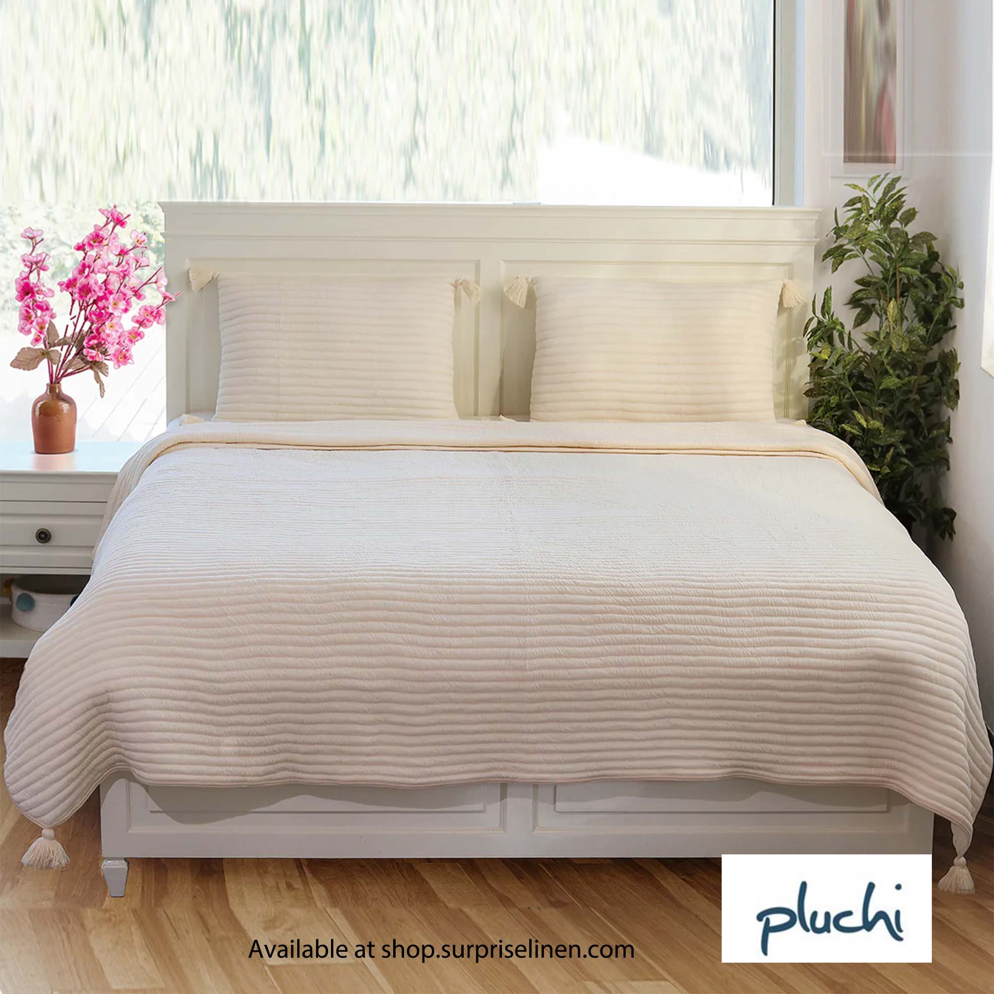 Pluchi - Waseme 100% Cotton Knitted King Size 3 Pcs Bed Cover Set (Ivory)