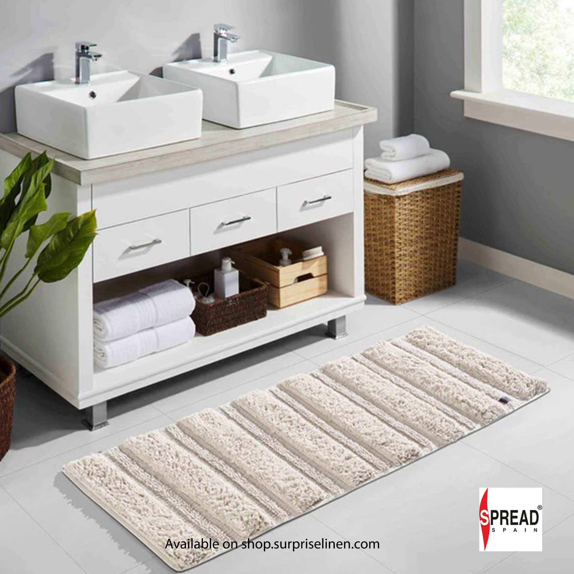Spread Spain - Resort Luxurious Bath Mats (Birch)