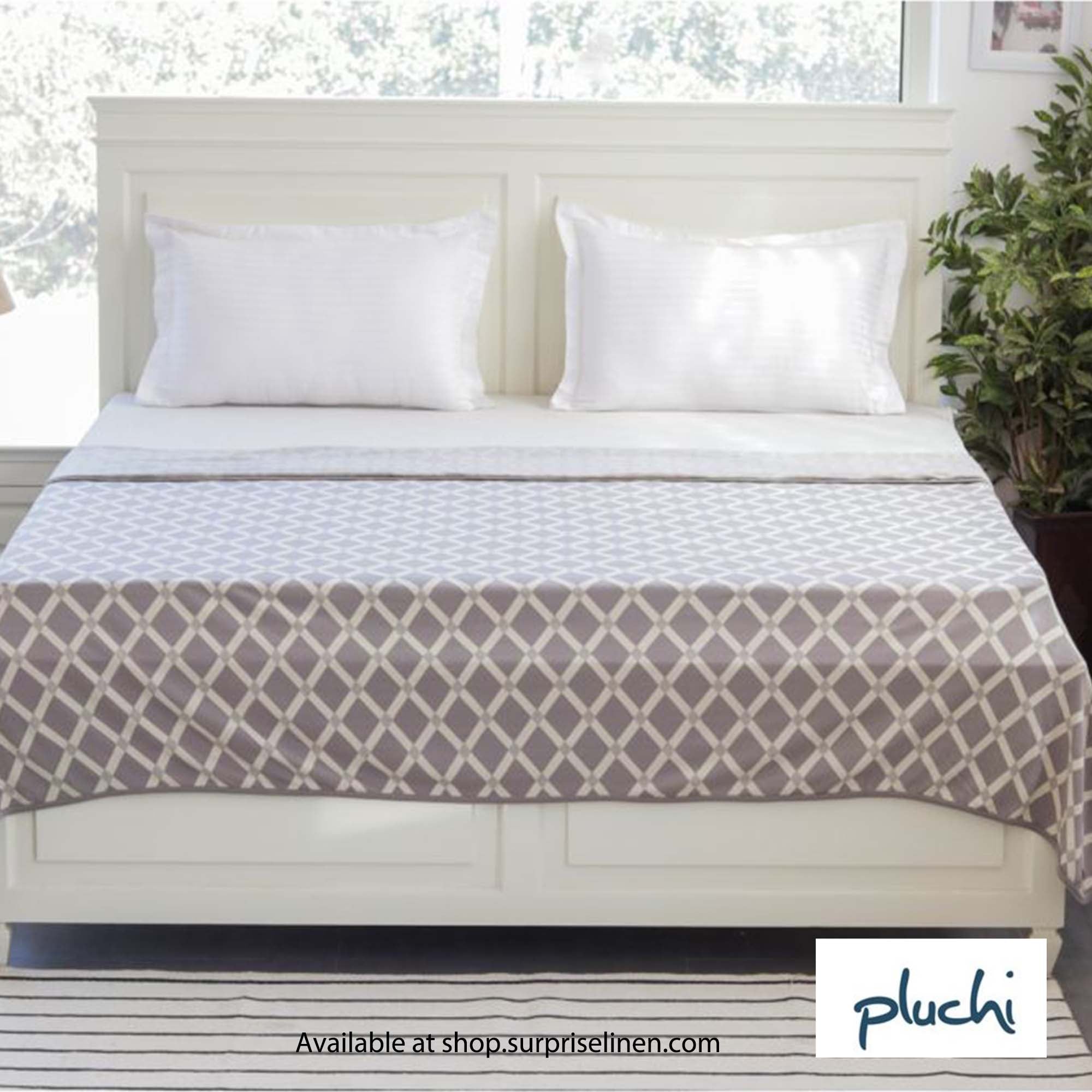 Pluchi - Rhombus Double Cotton Knitted Ac Blanket for Round the Year Use (Grey)