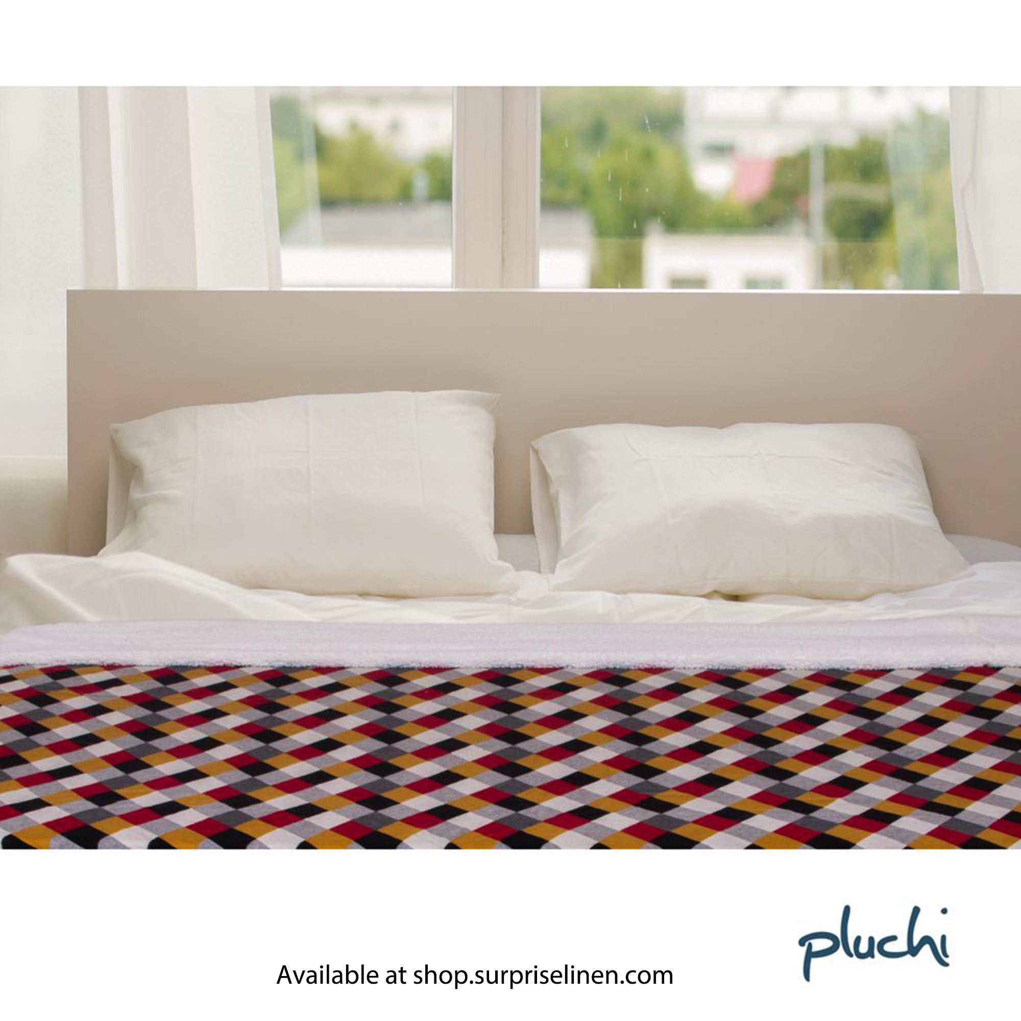 Pluchi - Rainbow Cotton Knitted With Sherpa Back Blanket (Red & Dark Grey)