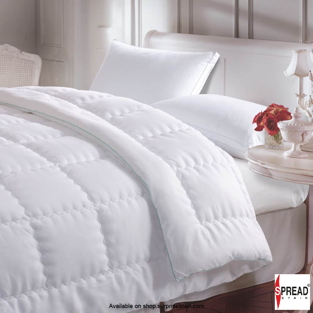Spread Spain - Aloevera Gel Coated Premium Ultra Soft All Season Quilt