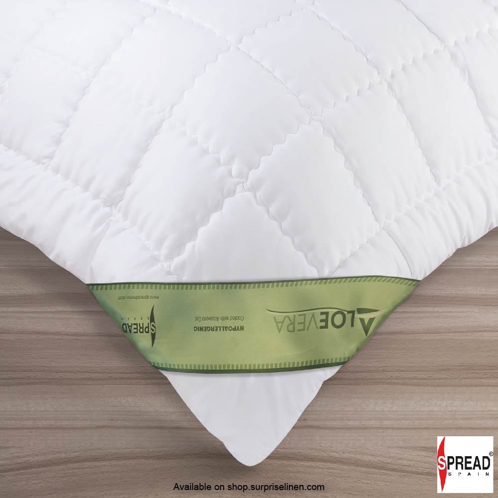 Spread Spain - Aloevera Gel Coated Premium Ultra Soft All Season Quilt