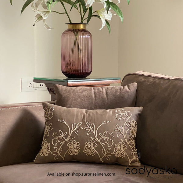 Sadyaska - Decorative Dendritic Cotton Pillow Cover (Taupe)