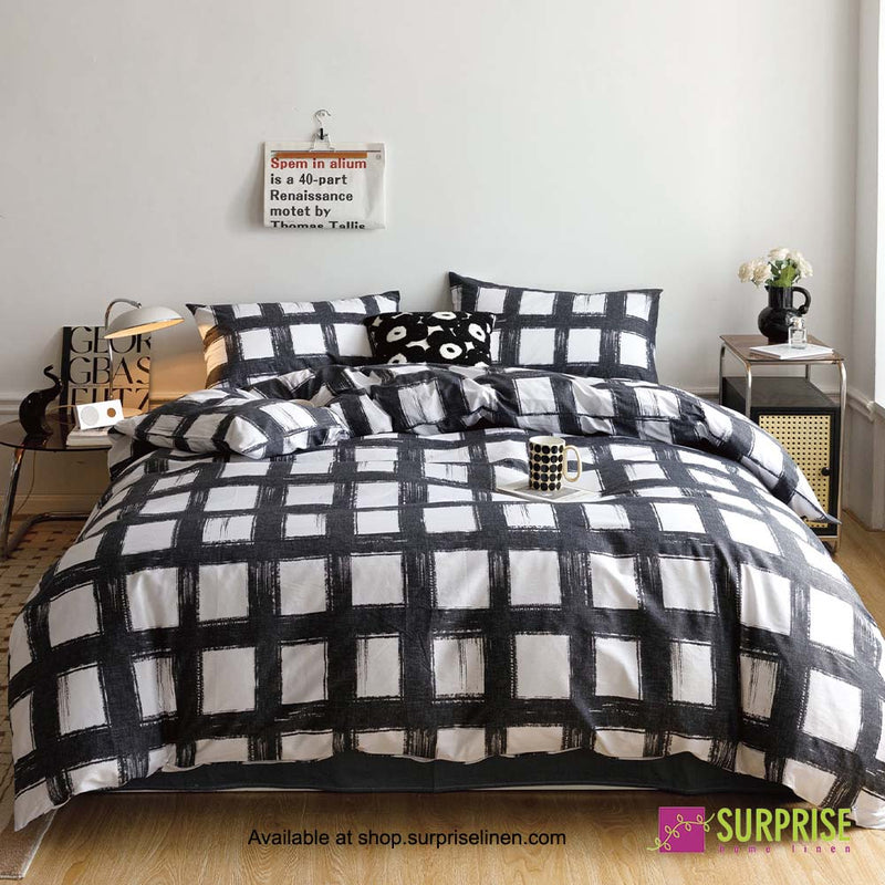 New Elan Collection by Surprise Home - Super King Size 3 Pcs Bedsheet Set (Cream & Black)