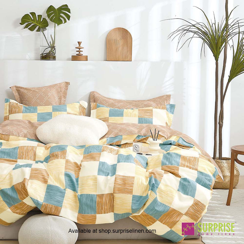 New Criss Cross Collection by Surprise Home - Super King Size 3 Pcs Bedsheet Set (Light Yellow)