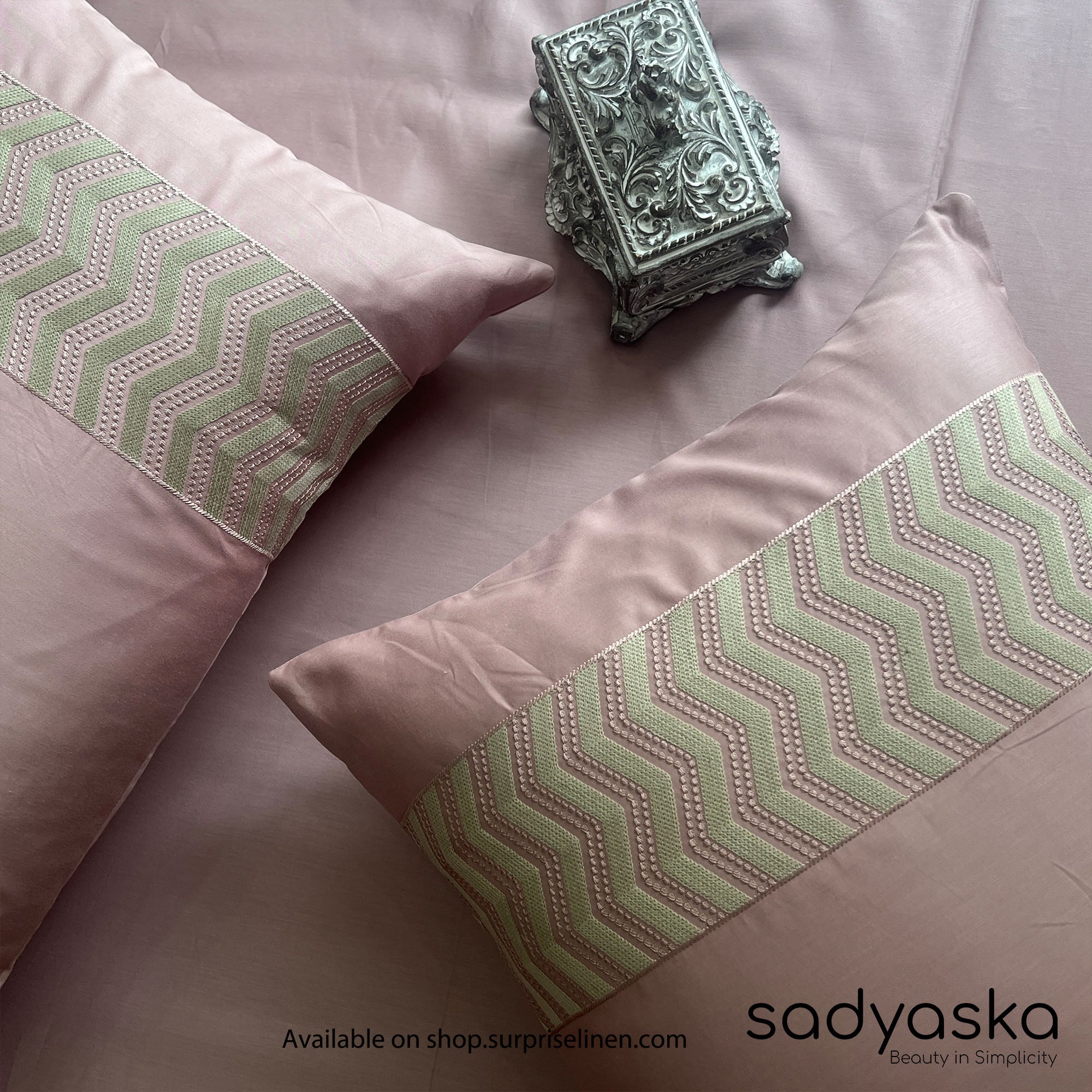 Sadyaska - Chevron Collection Cotton Rich 3 Pcs Bedsheet Set (Old Rose)