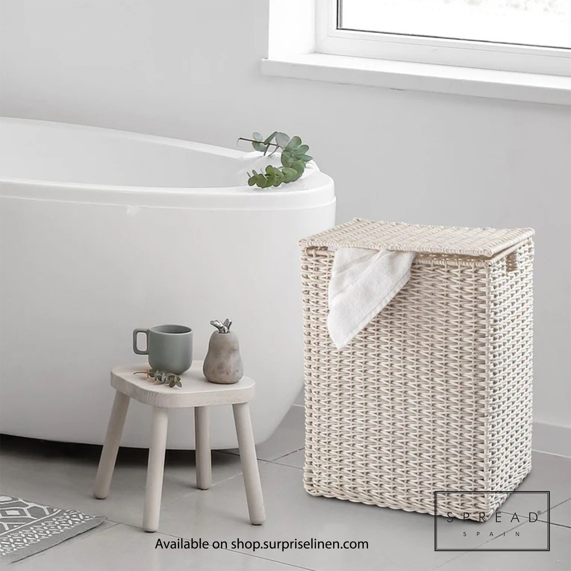 Spread Spain - Waterproof & Moisture Proof Synthetic Rattan Weaves Laundry Hamper (White)