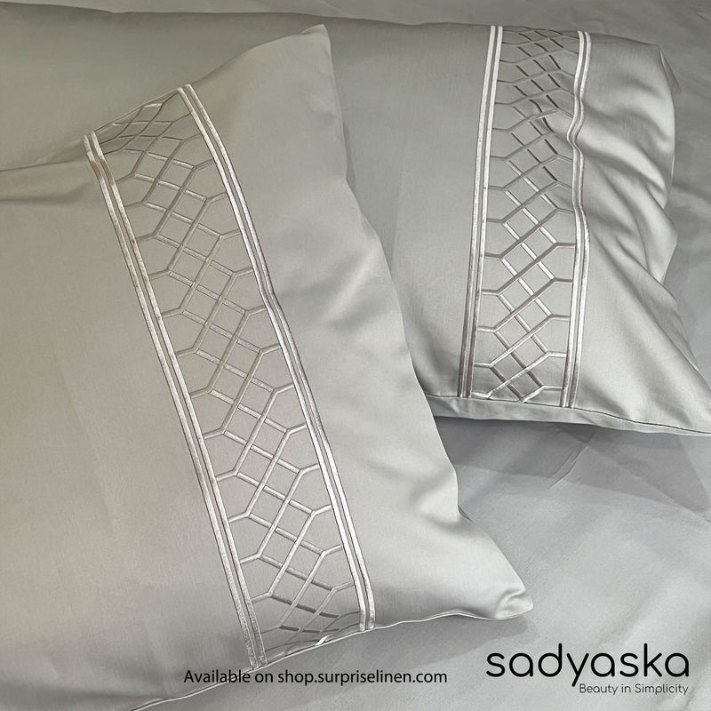 Sadyaska - Zig Zag Collection 1000 TC Cotton 3 Pcs Bedsheet Set (Silver)