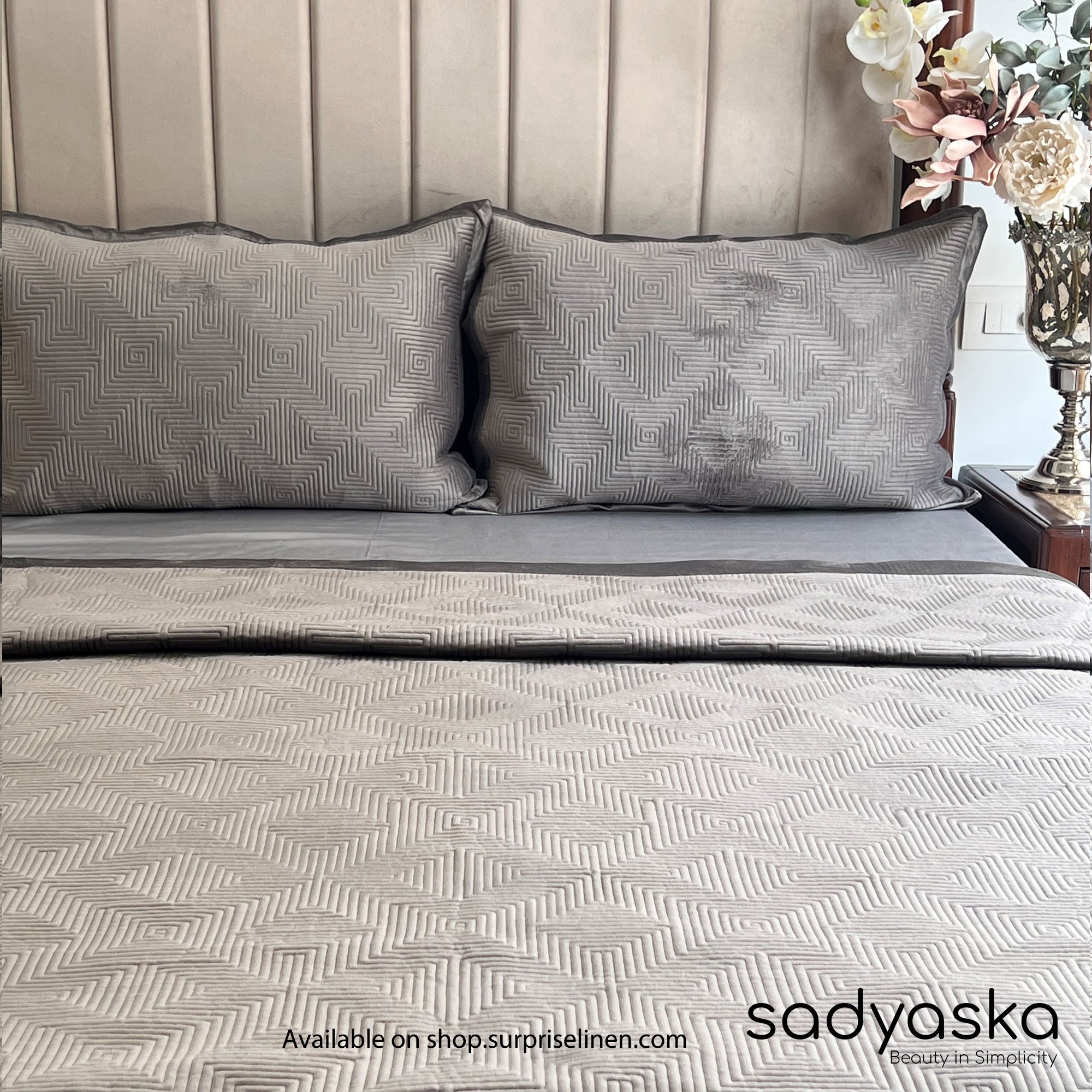 Sadyaska - Maze Velvet 3 Pcs Bedspread Set (Dark Grey)