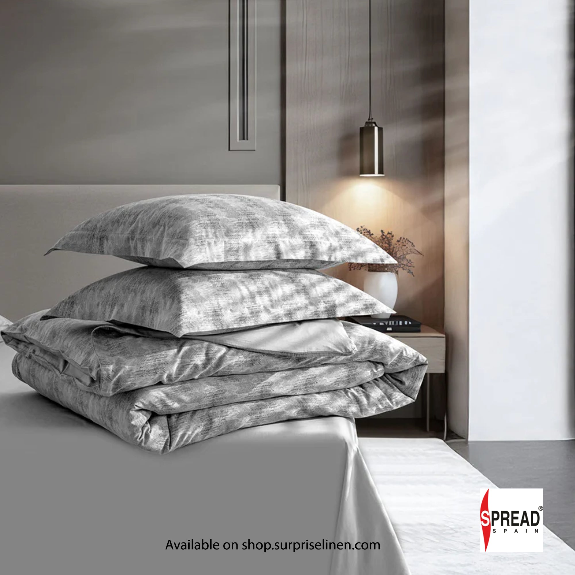 Spread Spain - 700 TC Italian Couture Luxury Bedsheet Set (Dark Grey)