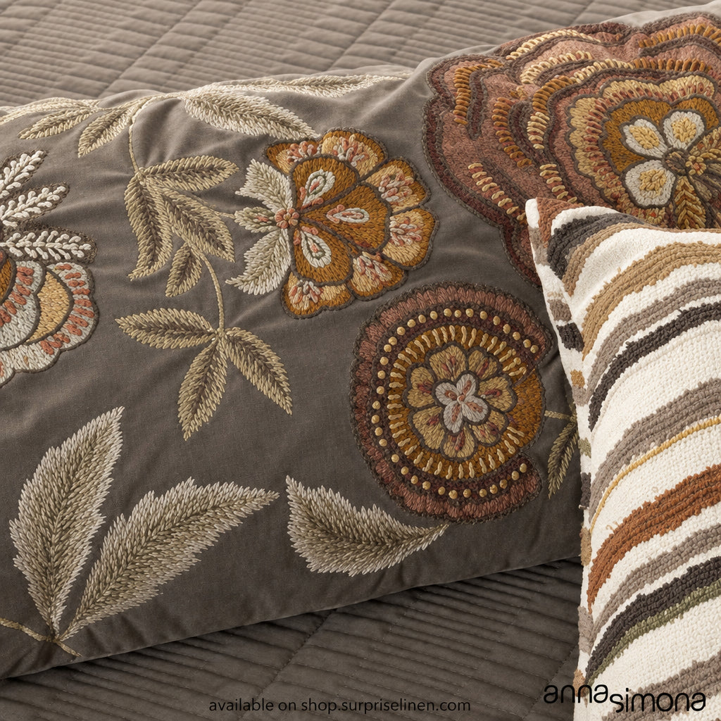 Anna Simona - Quebec 7 Pcs Velvet Bed Cover Set (Brown)