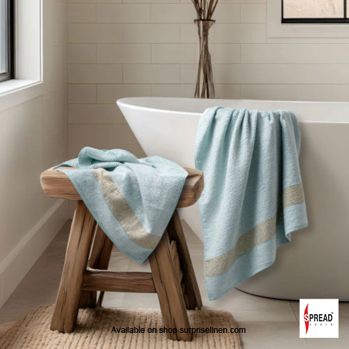 Spread Spain - Lightweight Luxury with Superior Absorbency The Bamboo Bath Towel (Blue)