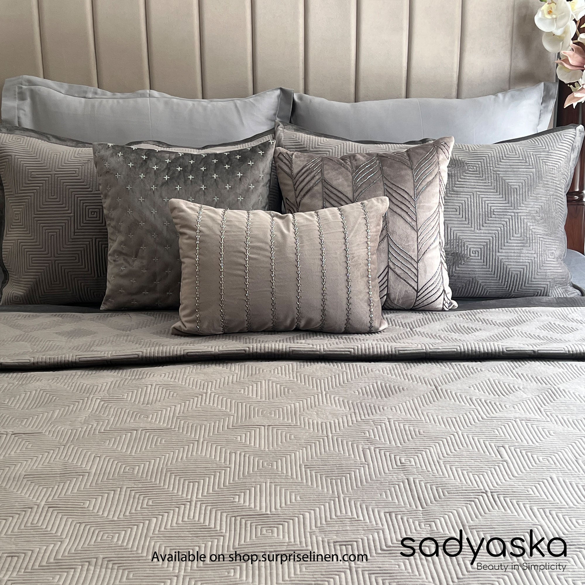 Sadyaska - Maze Velvet 3 Pcs Bedspread Set (Dark Grey)