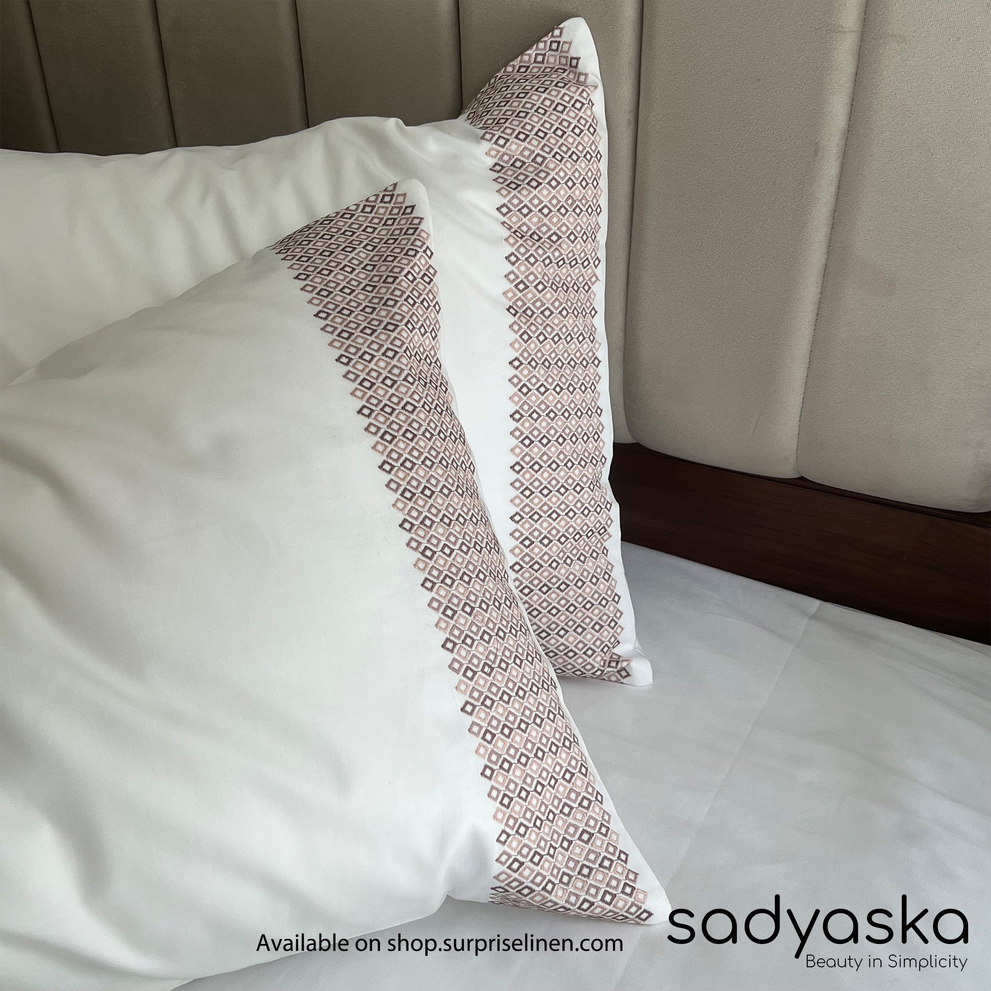 Sadyaska - Whites Collection Glory Bedsheet Set