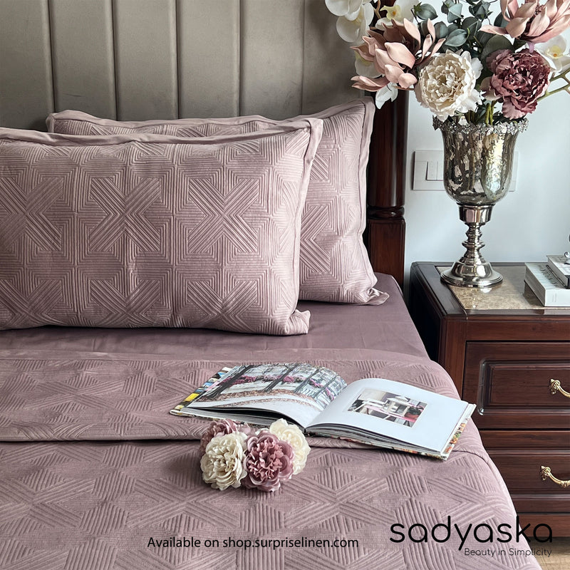 Sadyaska - Bonito Velvet Bedspread Set (Onion Pink)