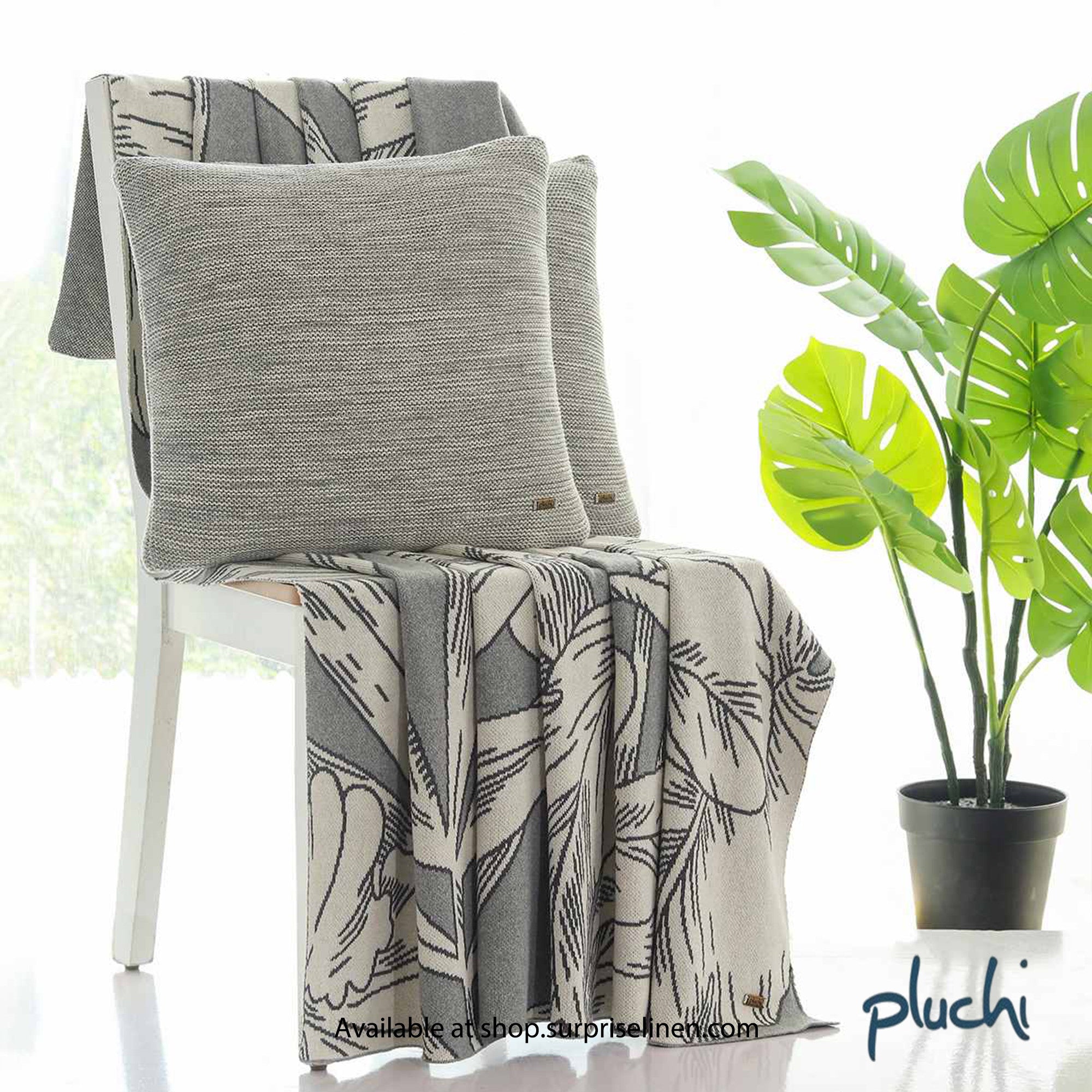 Pluchi - Tropical Gift Combo Knitted Throw & Cushion Cover (Grey)