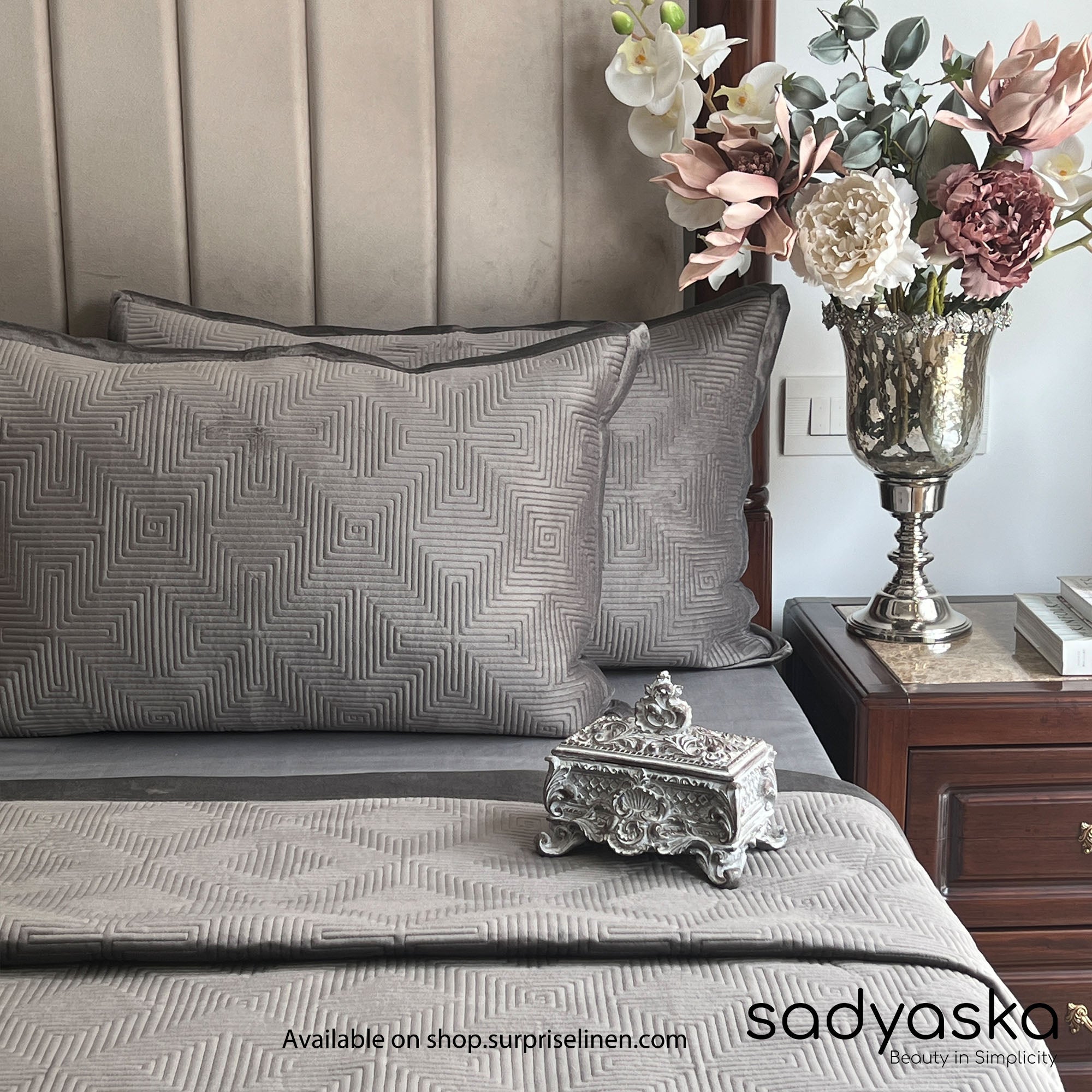 Sadyaska - Maze Velvet 3 Pcs Bedspread Set (Dark Grey)