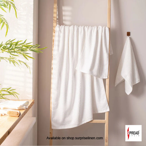 Spread Spain - Lightweight Luxury with Superior Absorbency The Bamboo Bath Towel (White)