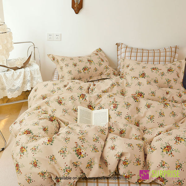 Everyday Luxury Essentials By Surprise Home - Bedeck Collection 3 Pcs Regular Queen Size Bedsheet Set in 300 TC Cotton Fabric (Beige Fluer)
