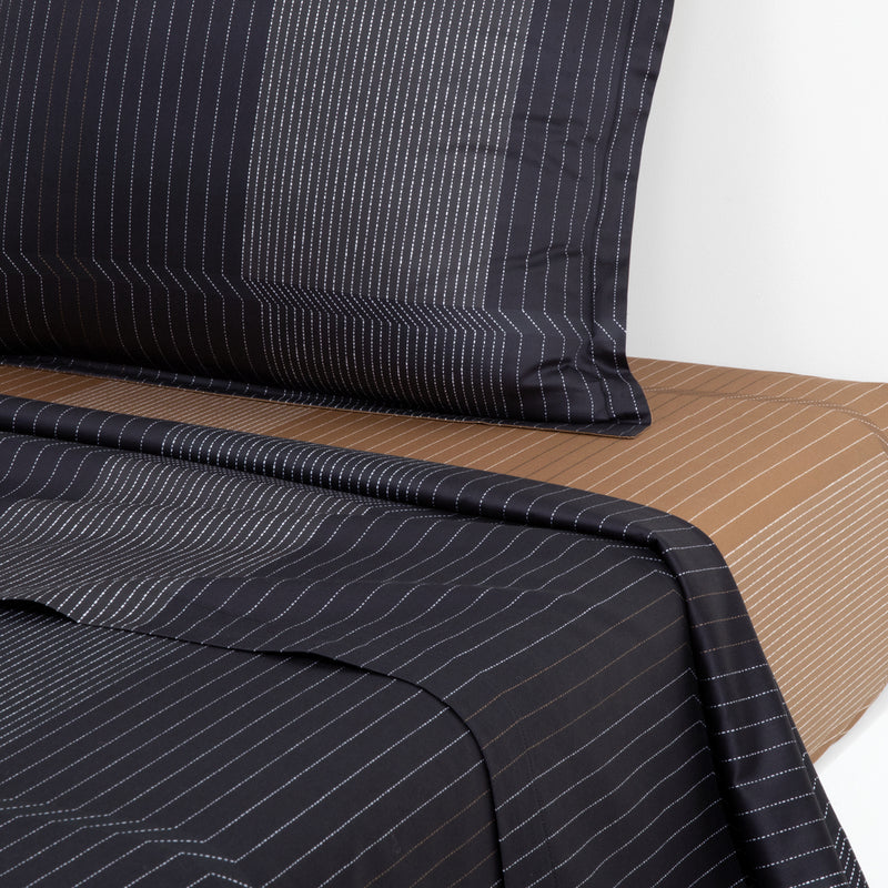 Hugo Boss - Tennis Stripes 300 TC Cotton Sateen Bed Sheet Set (Black)
