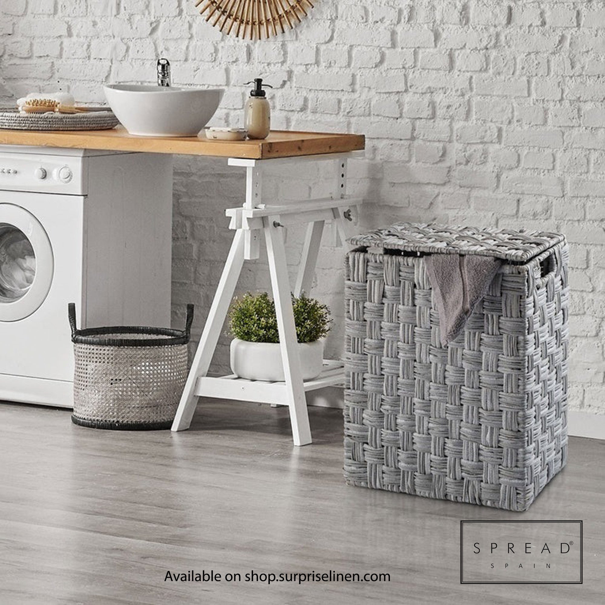 Spread Spain - Waterproof & Moisture Proof Synthetic Rattan Criss Cross Laundry Hamper (Grey)