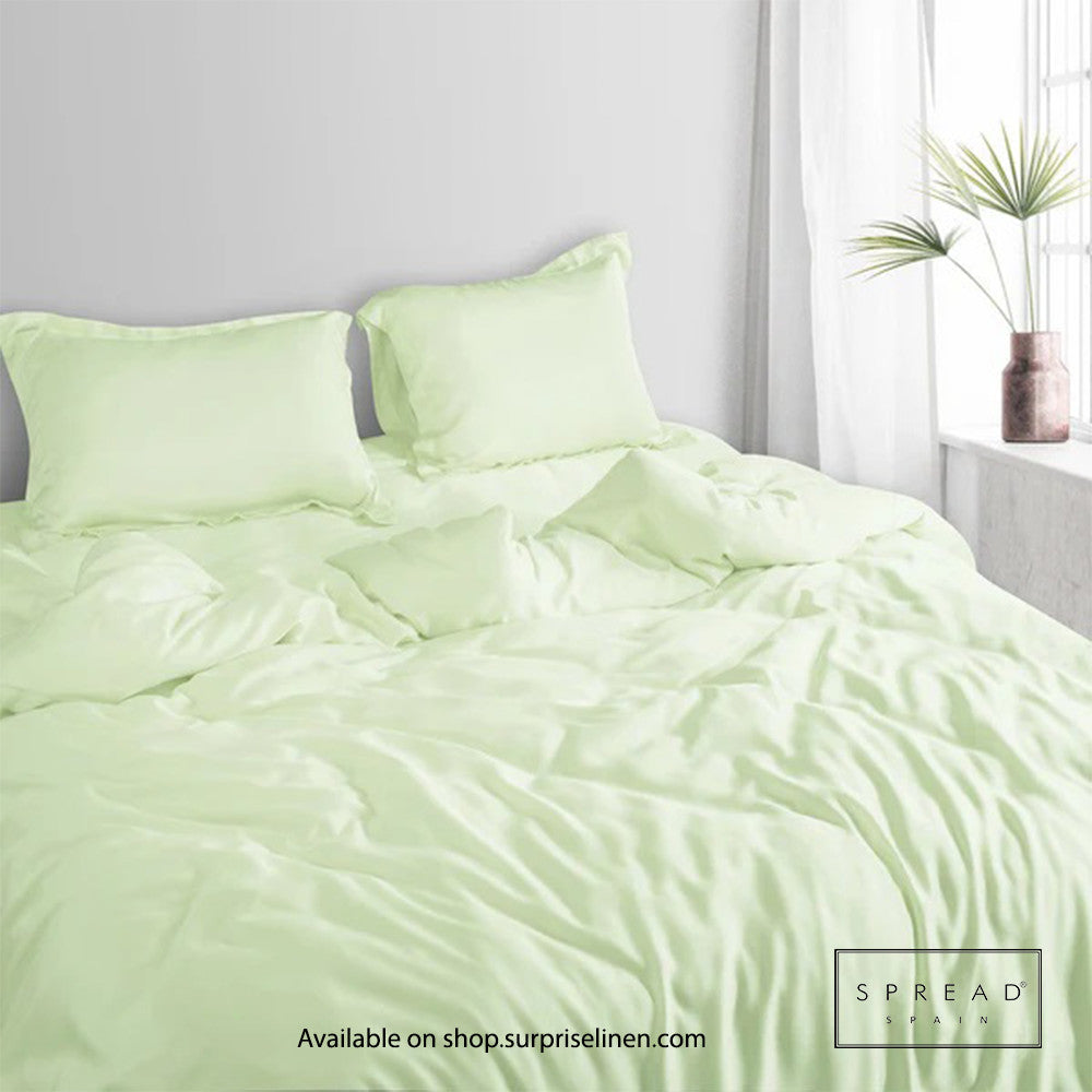 Spread Spain - Bamboo Performance Collection Premium Bedding Set (Lilly Green)