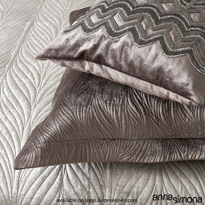 Anna Simona - Garnet 7 Pcs Bed Cover Set