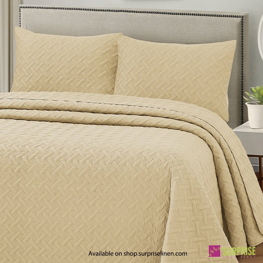 Surprise Home - Everyday  Use Premium Quality Urbane 3 Pcs Bedcover Set (Bleached Sand)