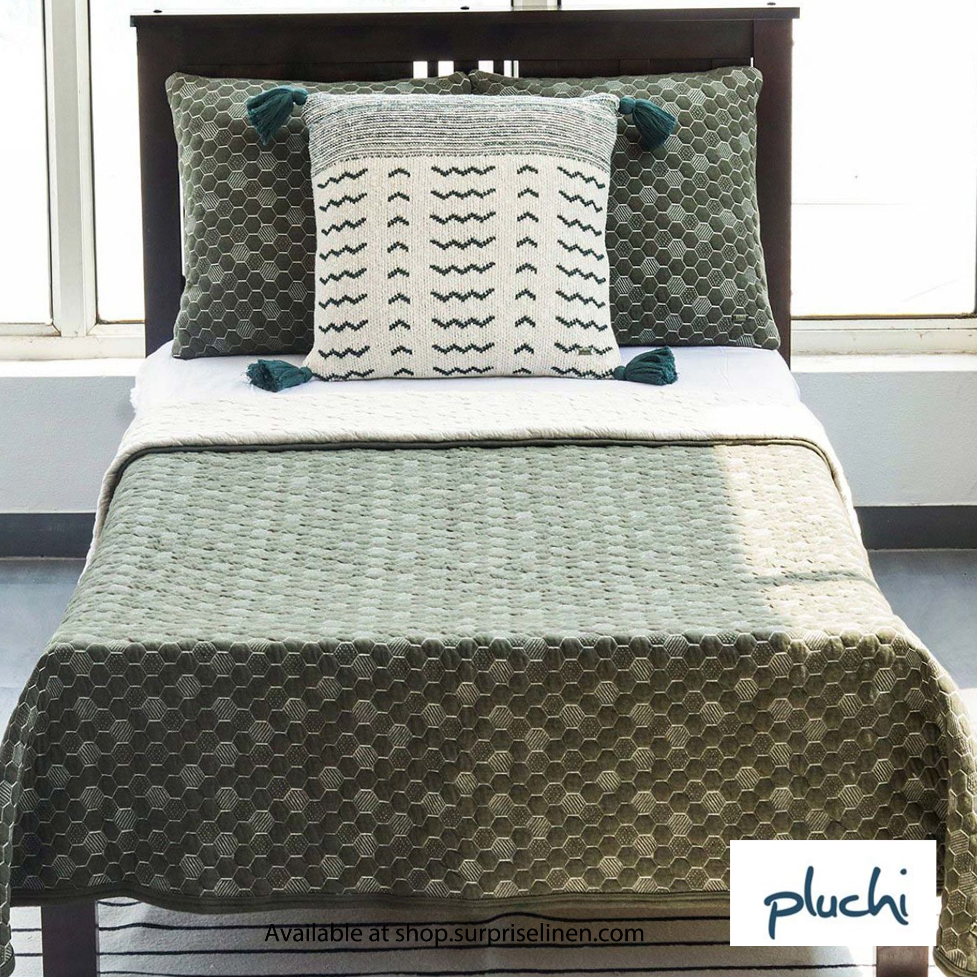 Pluchi - Pepin Cotton Knitted Single Quilted Blanket (Forest Green & Beige)