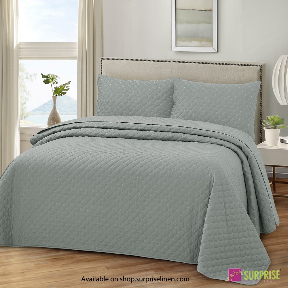 Surprise Home - Everyday Essentials Premium Quilted Swiss 3 Pcs Bedcover Set (Moonmist)