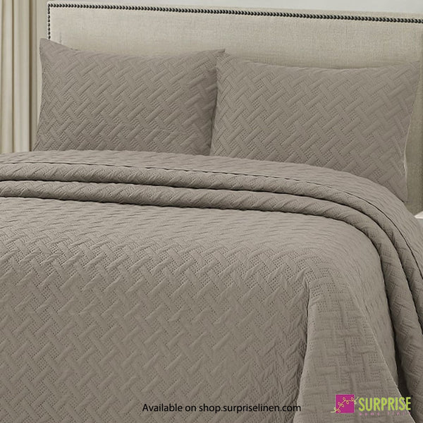 Surprise Home - Everyday  Use Premium Quality Urbane 3 Pcs Bedcover Set (Cub)