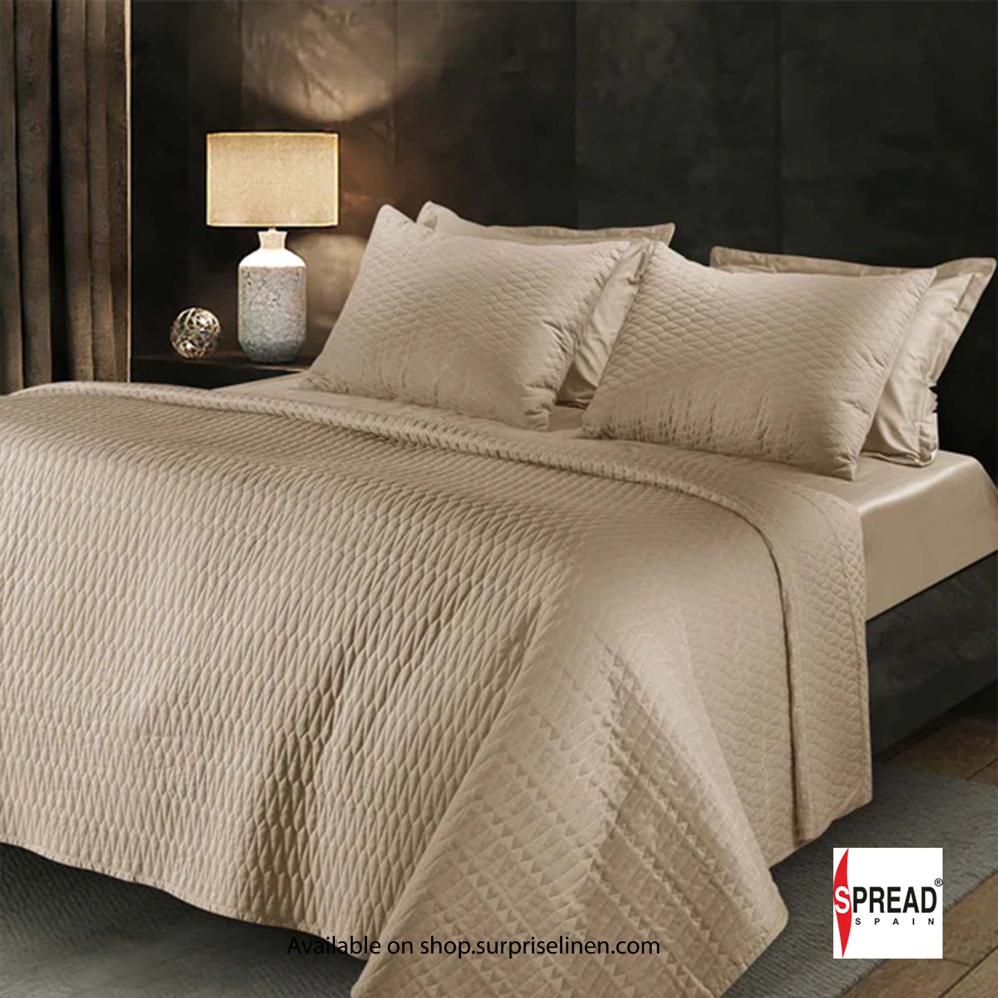 Spread Spain - Crystal Day And Night 3 Pcs Bed Cover Set (Candied Ginger)