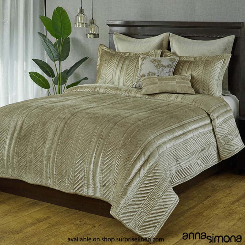 Anna Simona - Opera 7 Pcs Velvet Bed Cover Set